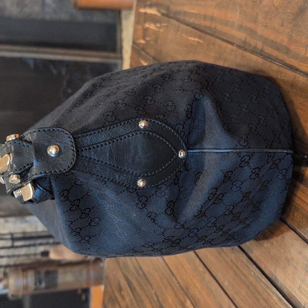 Gucci canvas Pelham hobo bag - Picture 2 of 16